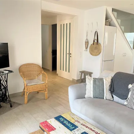 Poal-duplex De Ensueno En Apartment *