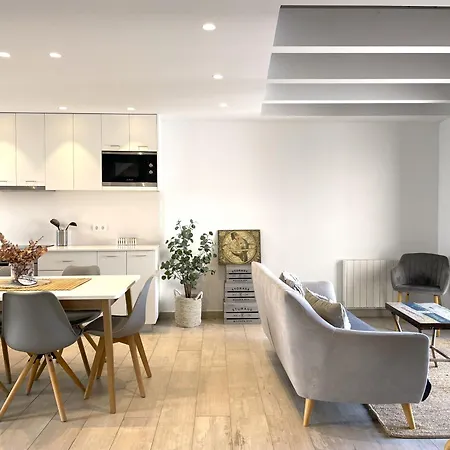 Poal-duplex De Ensueno En Apartment *