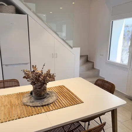 Poal-duplex De Ensueno En Apartment