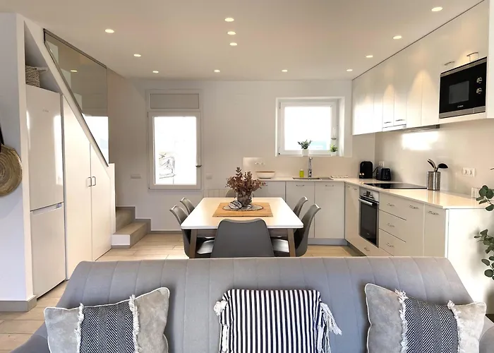 Poal-duplex De Ensueno En Apartment Cadaqués