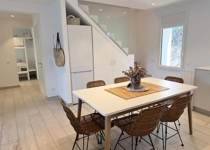 Poal-duplex De Ensueno En Apartment